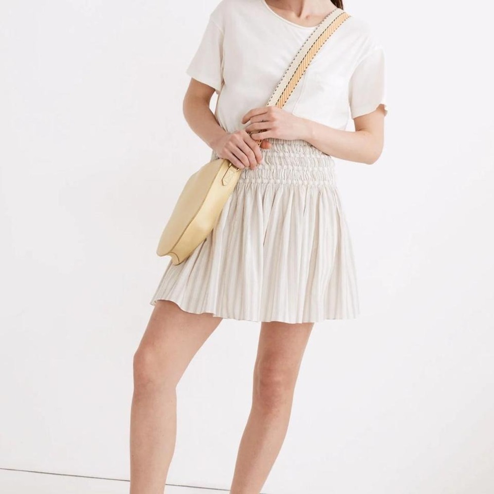 Madewell Smocked Skirt Women's Size Large Striped Pull On Beige Mini‎ Hippie